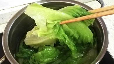 不管做啥生菜，焯水時記得多放2樣，翠綠不發黑，脆嫩又鮮美
