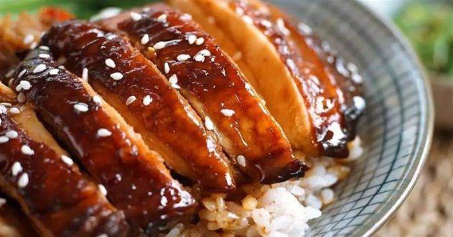 在家就能做法日式照燒雞腿飯，秘制照燒醬料一學就會，附美食食譜