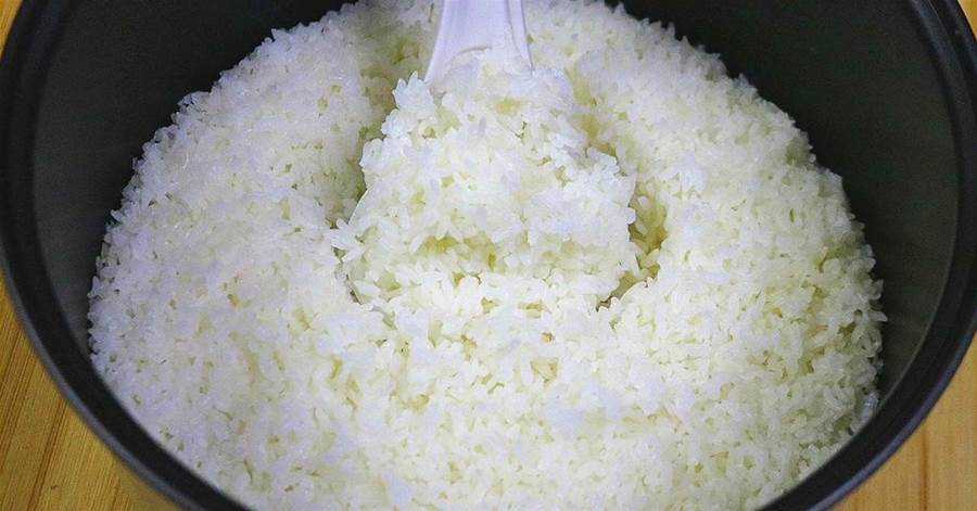 蒸米飯，冷水放大米是錯的！大廚：知道這3點，米飯更加香軟可口