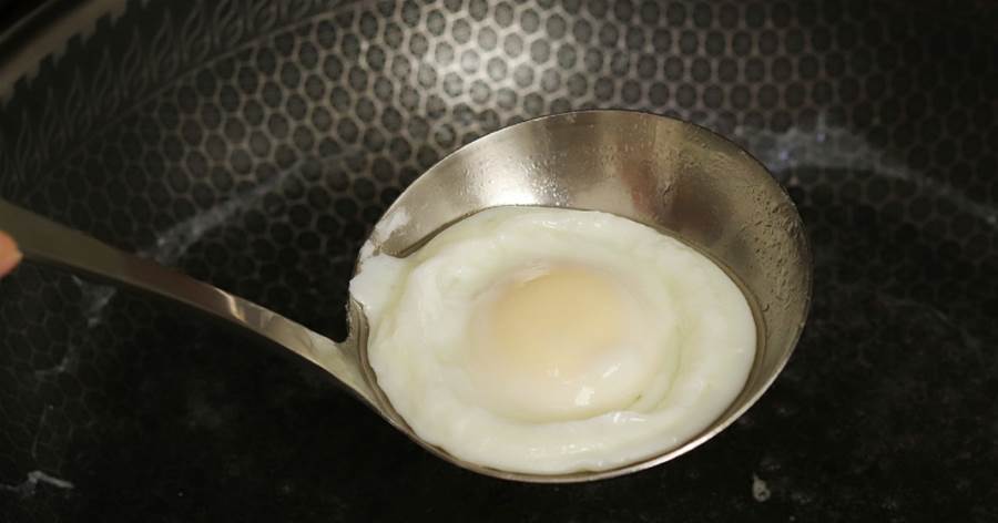 外婆教的煮荷包蛋方法，原來這樣簡單，個個圓潤不散，掌握4個技巧你，你也可以