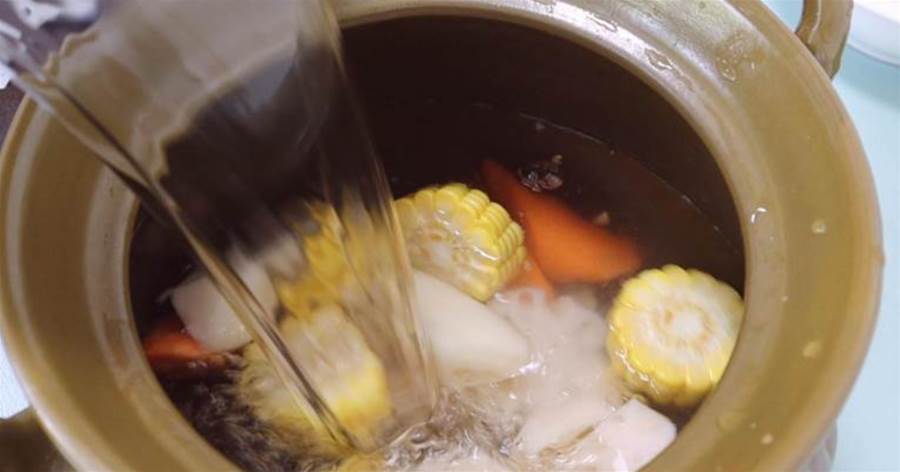 廣東人愛喝的一鍋秋季靚湯，詳細正宗做法，我家一周喝3天，真香